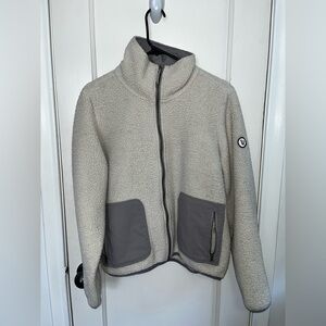 Vuori Alpine Sherpa Jacket